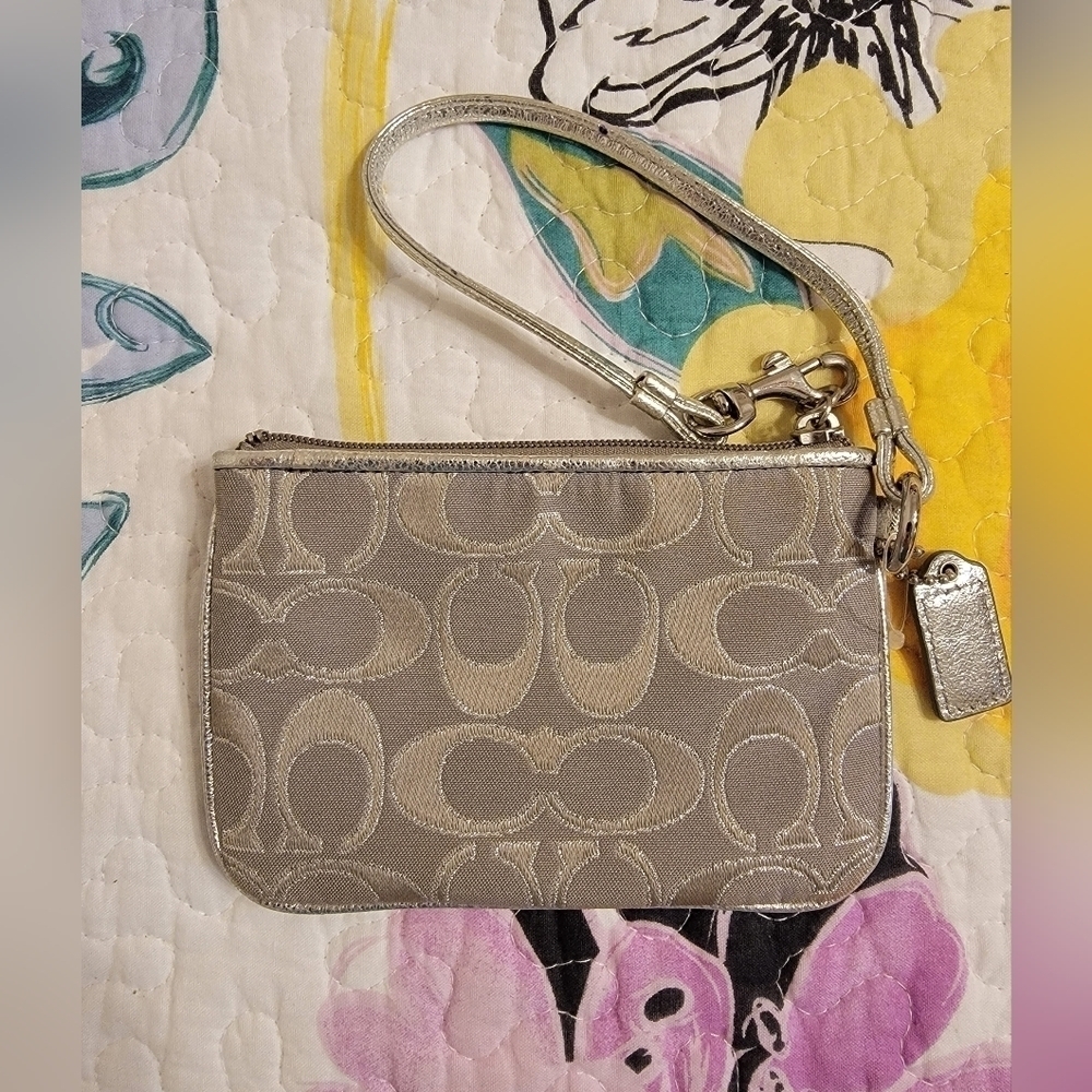 Coach "Poppy" Wristlet with Distress Silver Metallic Details - Picture 2 of 4
